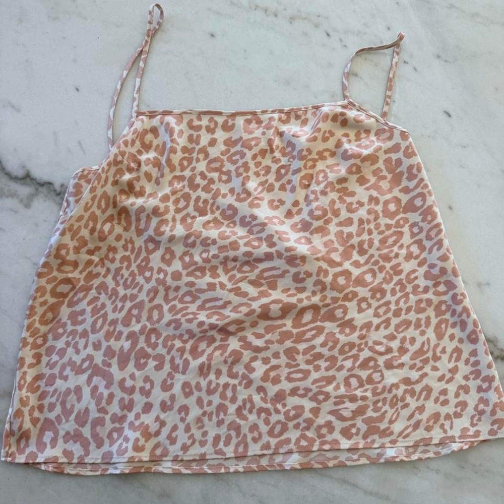Victoria's Secret leopard print cami top in size M
